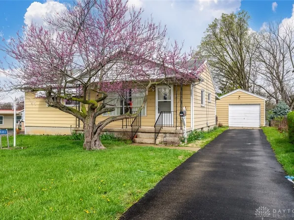 5401 Burkhardt Rd, Dayton, OH 45431