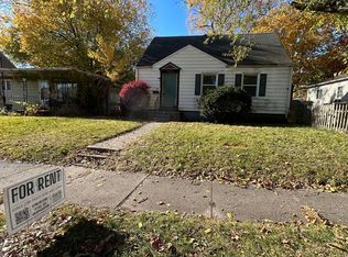 1231 Eclipse Pl, South Bend, IN 46628