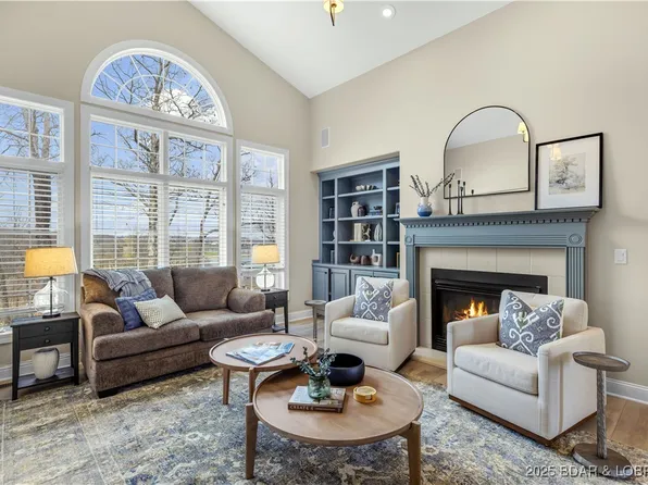 109 Via Lauren Dr, Sunrise Beach, MO 65079