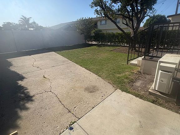 2nd image of 232-248 Wolff St