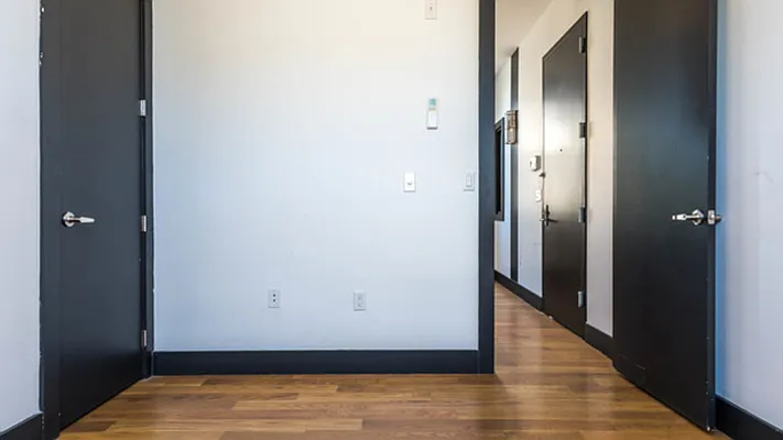 Rented by Nooklyn NYC LLC | media 18