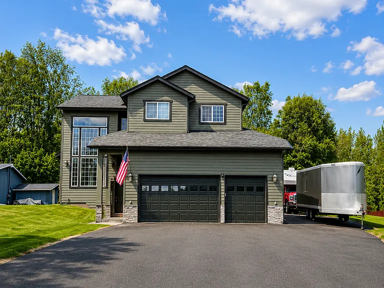 8440 Heather Cir — Photo 1