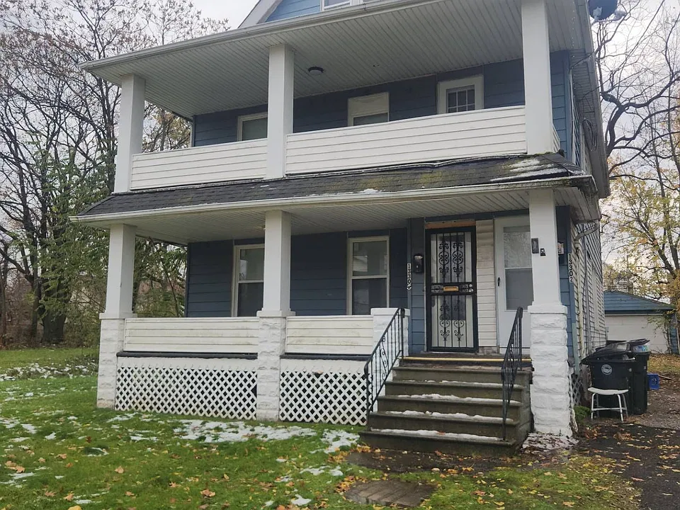 13302 Ferris Ave