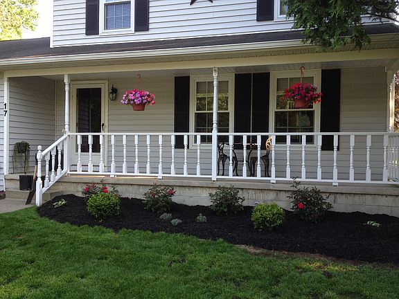 2nd image of 17 Baltusrol Dr