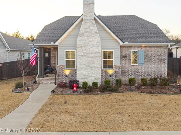 9512 Shire Valley Ct, Fort Smith, AR 72916