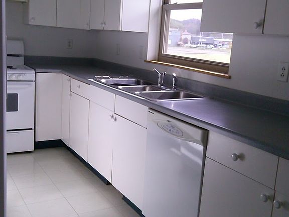 2nd image of 2611 21st Ave