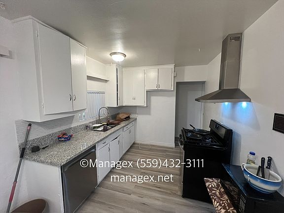 4th image of 4774 E Hammond Ave