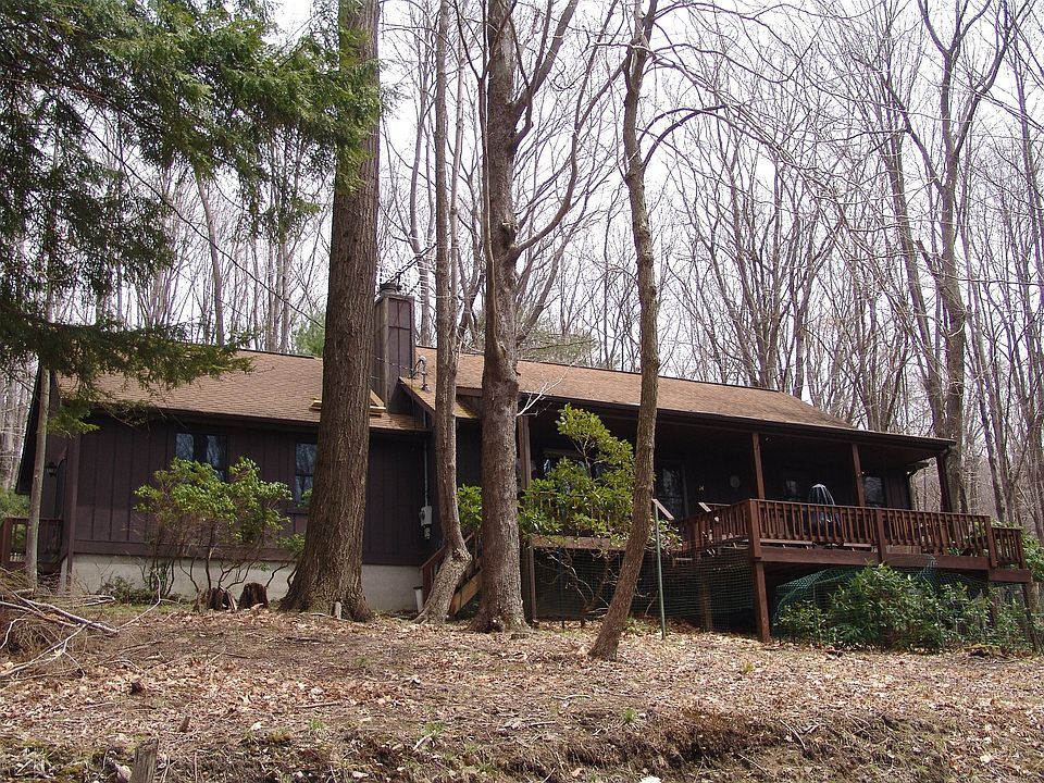 1st image of 14 Trillium Ct
