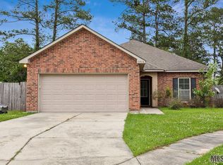 6936 Silver Springs Dr, Greenwell Springs, LA 70739