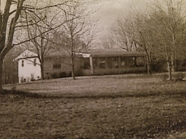 2nd image of 2006 Old Sand Rd