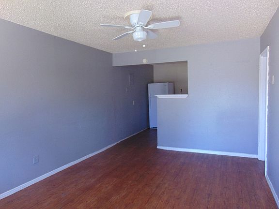 2nd image of 3502 Peoria Ave APT A