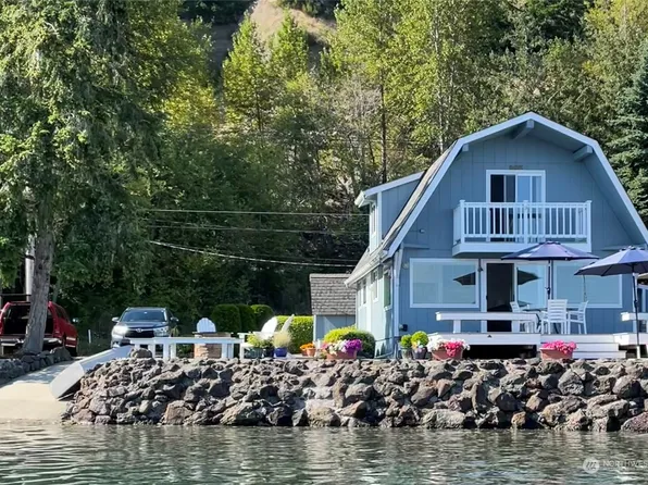 8131 NE North Shore Road, Belfair, WA 98528