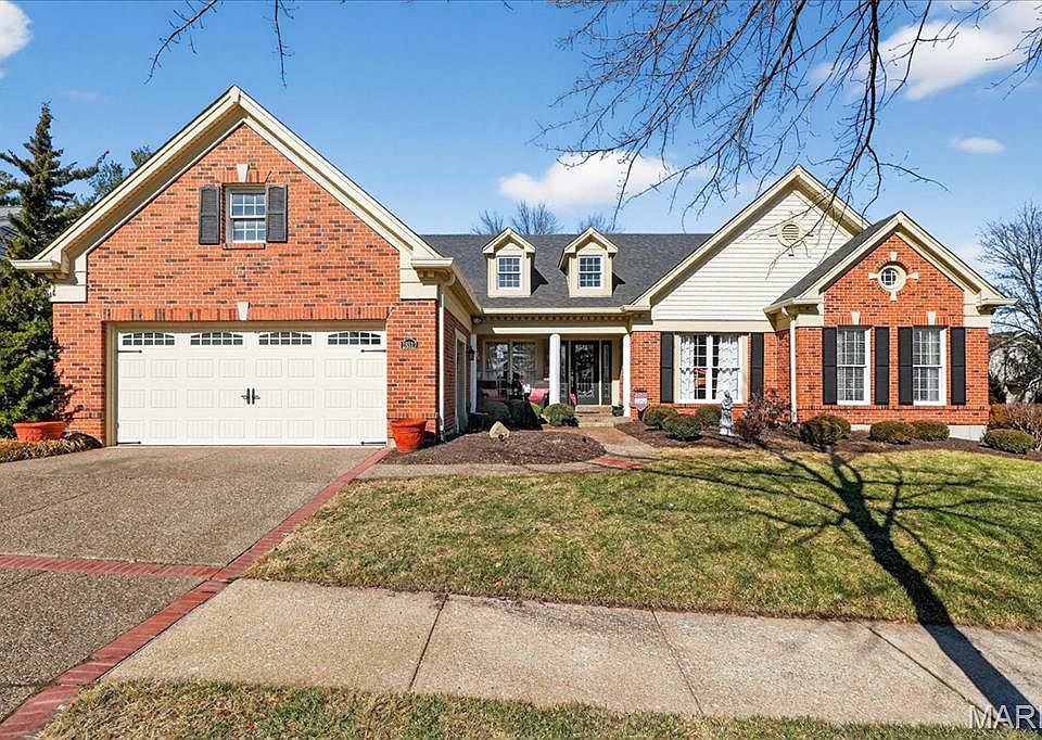 1st image of 15317 Oaktree Estates Dr