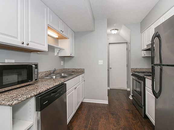 3rd image of 1346 Patti Park Unit 65