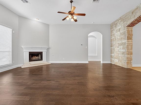 4th image of 1509 Naranjo Dr