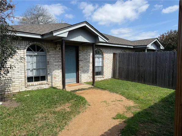 1533 Hillside Dr, College Station, TX 77845