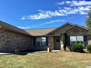 571 Hills Gate Cir, Seymour, TN 37865