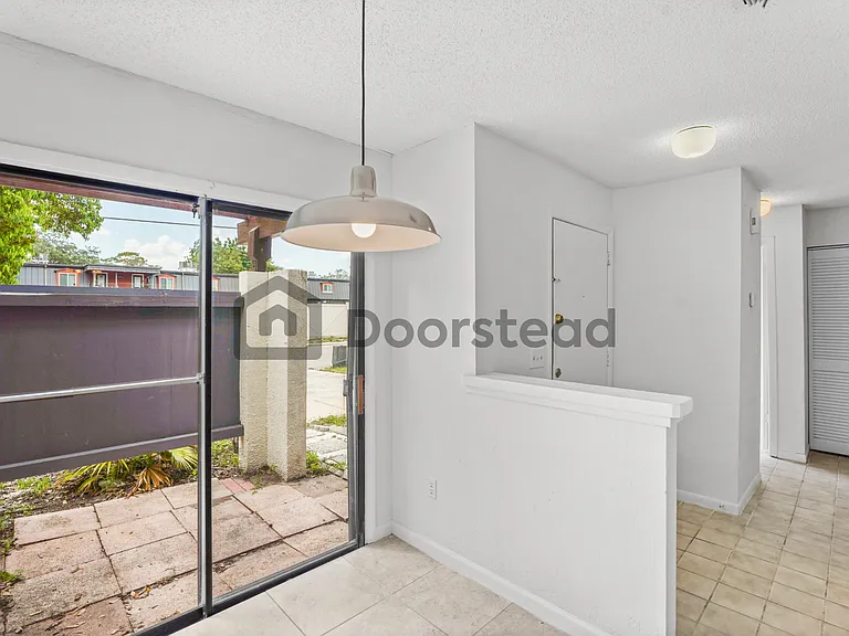 2434 Barbados Dr — Photo 17