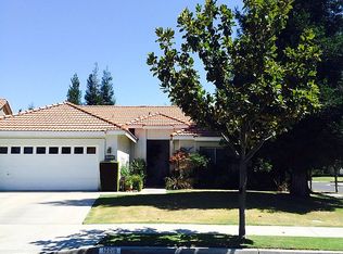 10019 Allspice Rose Ct, Bakersfield, CA 93311