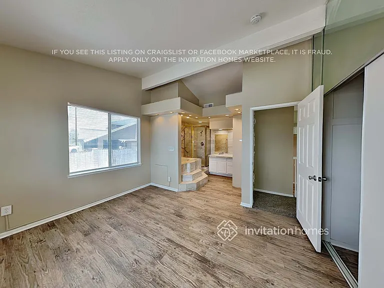 2804 La Praix St — Photo 15