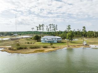 3640 Kings Creek Rd, Hayes, VA 23072