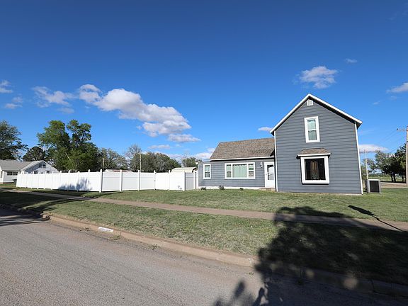3rd image of 3015 Avenue E