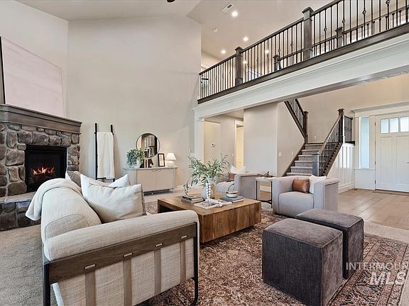 3rd image of 2560 N Hearthglow Pl