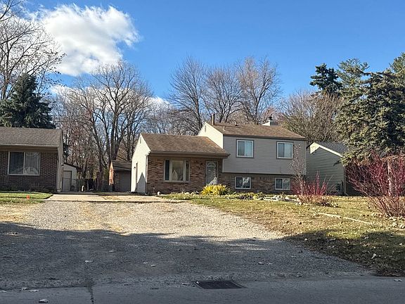 2nd image of 34029 Little Mack Ave