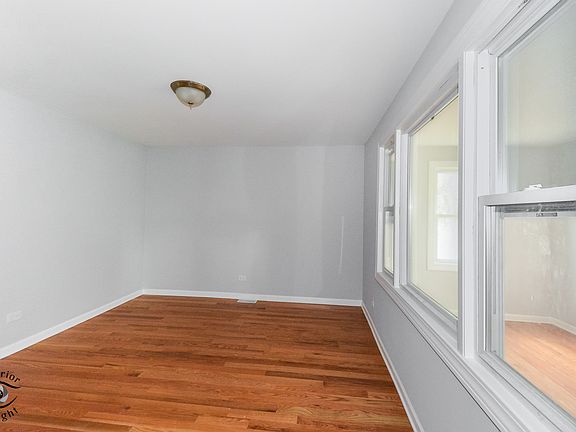 5th image of 4827 S Lockwood Ave