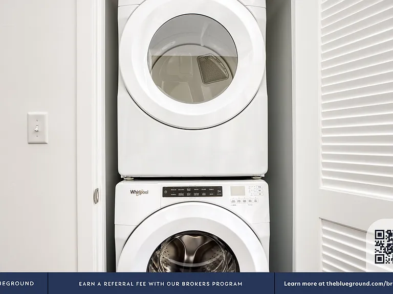 Washer/Dryer in Apartment