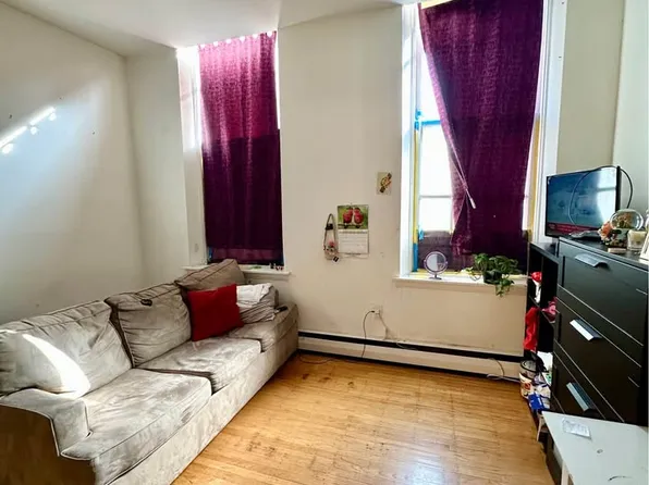 322 S 11th St, Philadelphia, PA