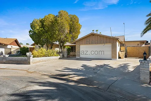 5513 W Waltann Ln Photo 1