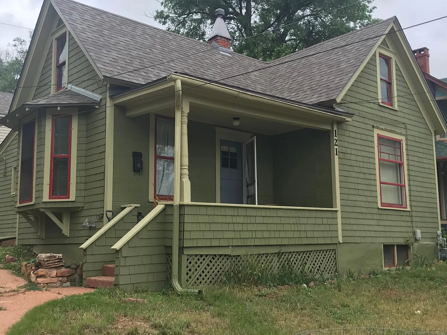 2 bed, 791 sqft, $1,950 — Photo 1