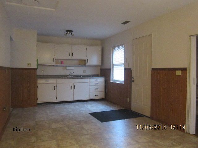 2nd image of 7944 Birch Dr