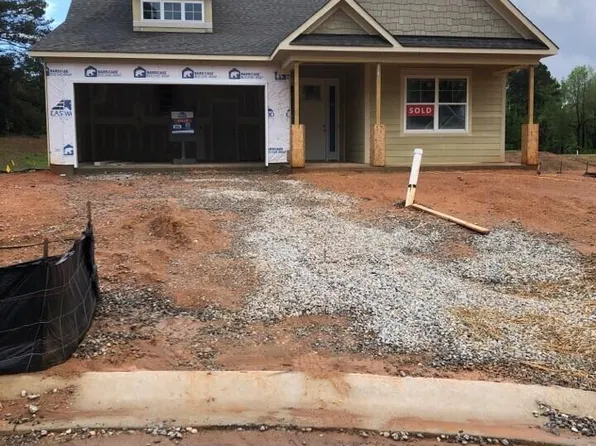 100 Slippery Elm, Youngsville, NC 27596