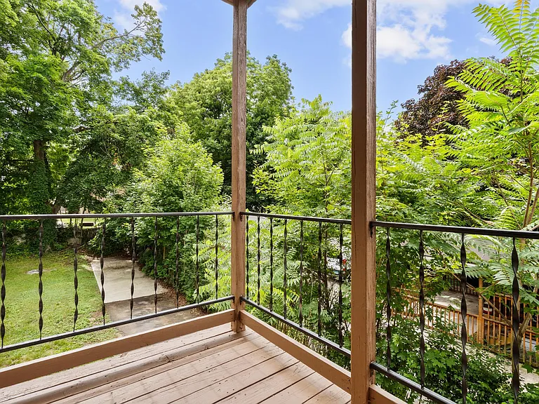 35 Newton St #2 — Photo 20