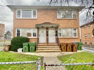 1534 E Saint George Ave, Linden, NJ 07036