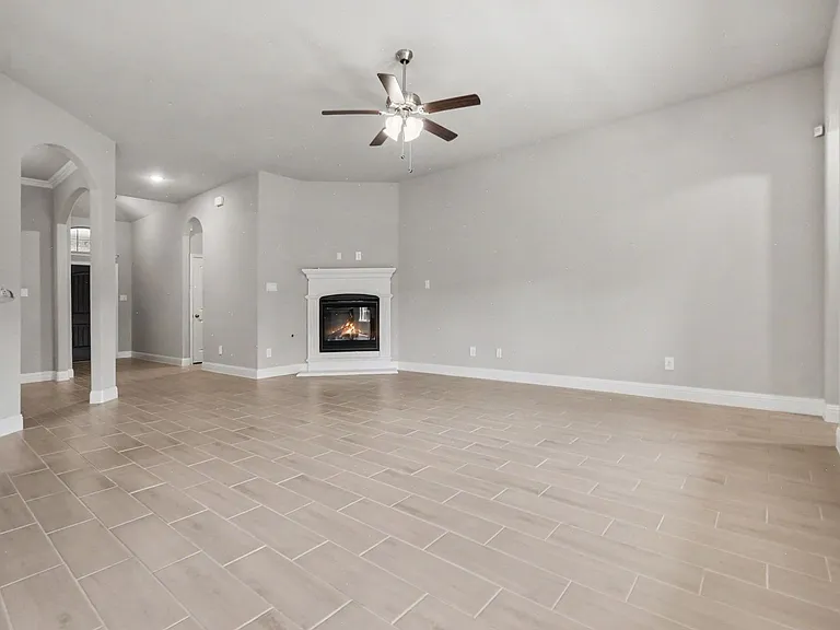 312 Eagle Rdg — Photo 5