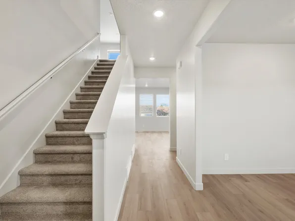 1403 N Baen Way, Tooele, UT 84074