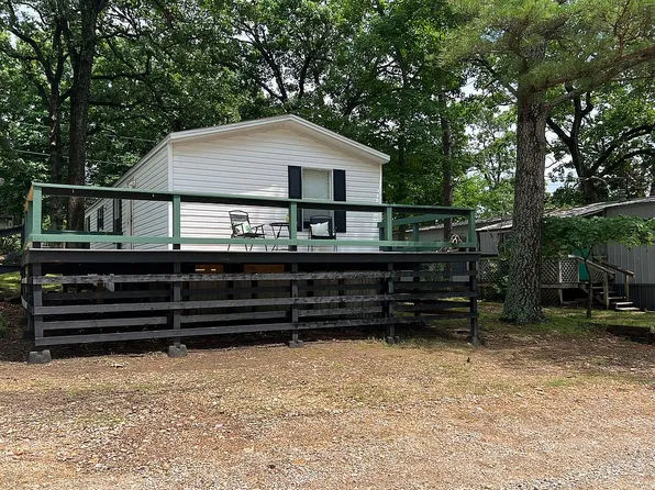 1737 Beacon Circle Dr, Grove, OK 74344