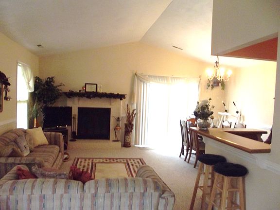 2nd image of 300 Gambrill Ct