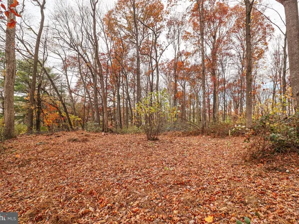 202 S Friends Rd, Nottingham, PA 19362