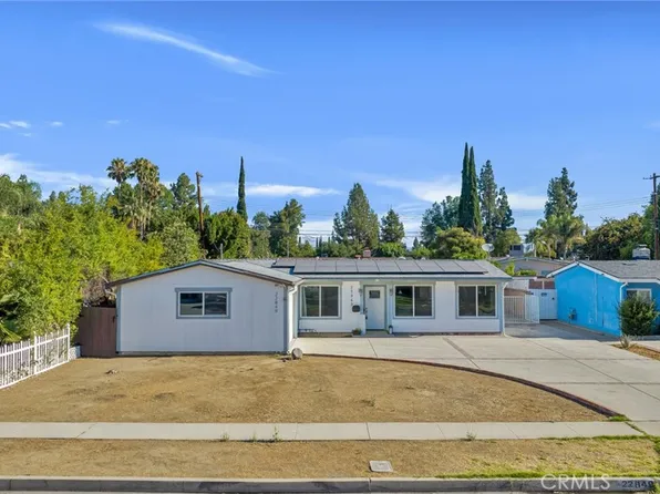 22849 Leadwell St, West Hills, CA 91307