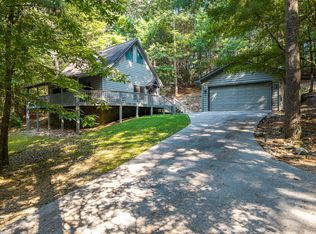 153 Blackberry Falls Dr, Ellijay, GA 30536