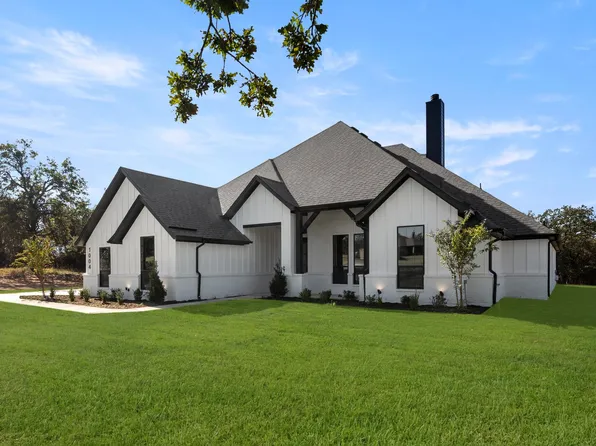 1004 Arbor Hills Ct, Poolville, TX 76487