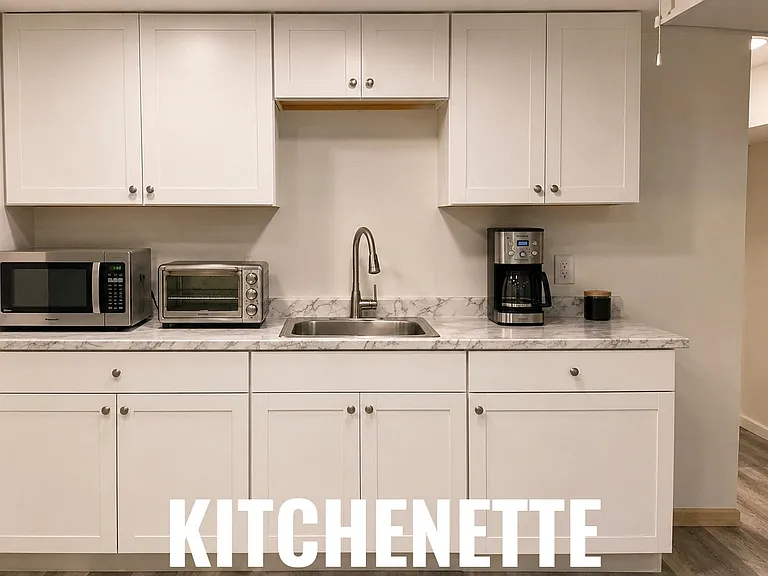 6532 N Drumheller St #6 — Photo 7