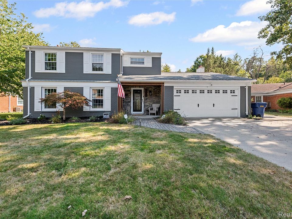 1st image of 8173 Wood Dr