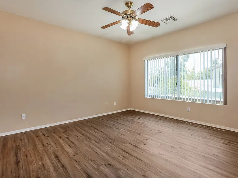 21299 E Lords Way — Photo 9