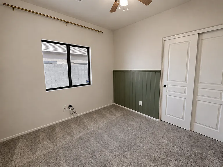 1207 W Carson Rd — Photo 17