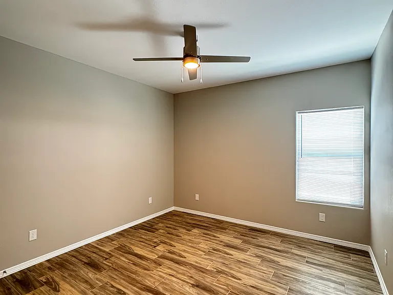 4209 La Vista Ave #2 — Photo 11